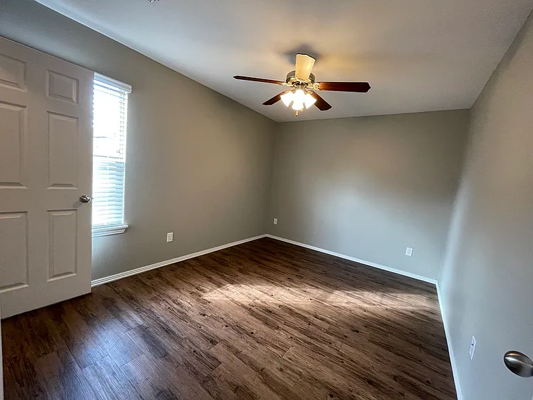 3002 SW Deerfield Blvd #1 — Photo 11