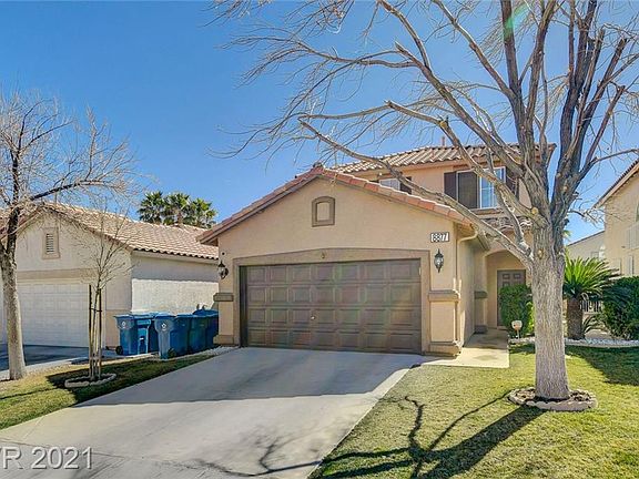 2nd image of 8877 Kingswood Dr