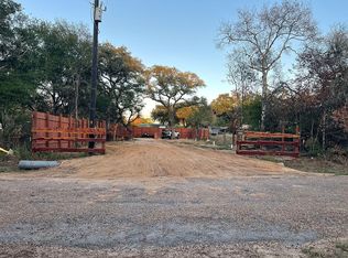 5767 W 4th St, Sheridan, TX 77475