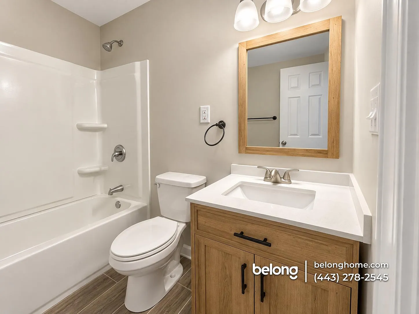 3 bed, 1.0 bath, 1068 sqft, $2,235 — Photo 2