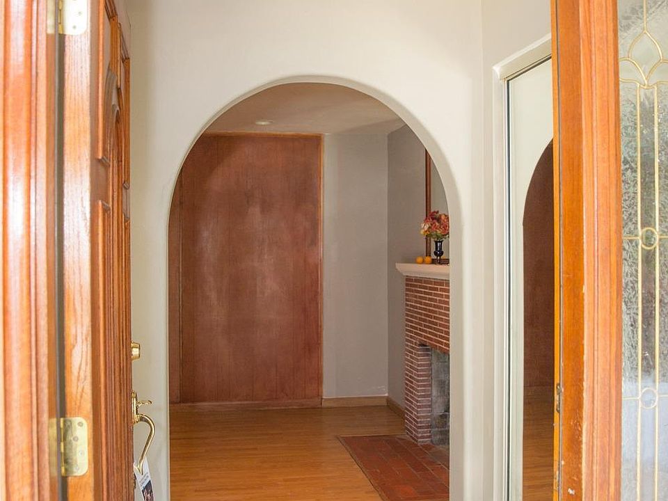 1st image of 1311 Romulus Dr