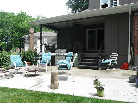 Covered Deck and Pation