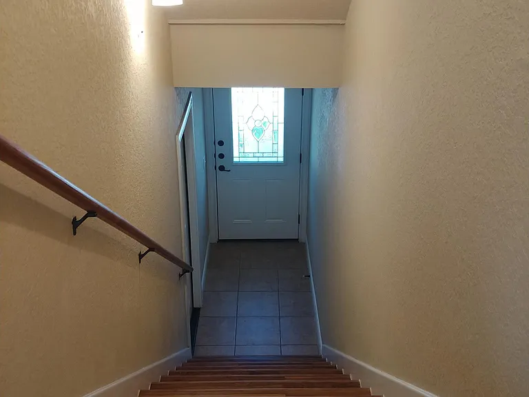 607 Creek Dr — Photo 30
