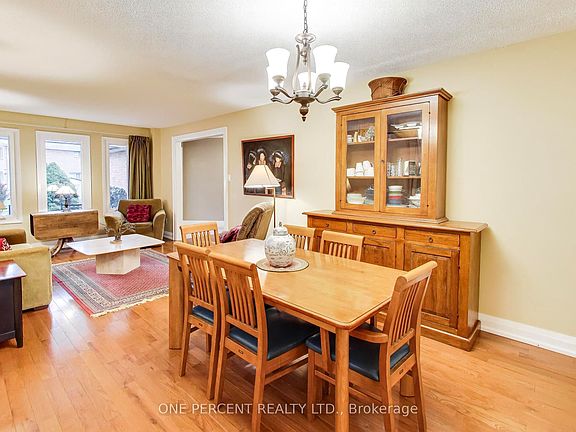 4th image of 96 Brookmill Dr