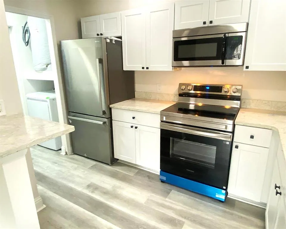 2 bed, 2.0 bath, 1103 sqft, $1,650 — Photo 3