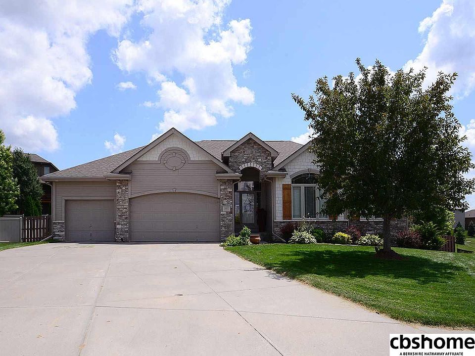 1st image of 19403 Sprague Cir