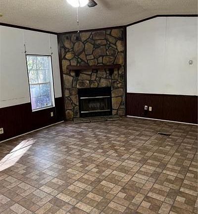 3rd image of 25626 N Mimosa Dr