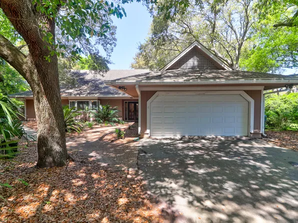 4 Abalone Aly, Isle Of Palms, SC 29451