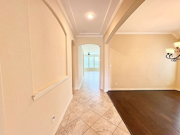 4th image of 21346 Huron Bend Dr