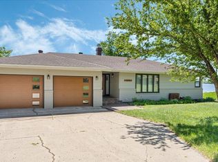 1219 W Latoka Dr SW, Alexandria, MN 56308