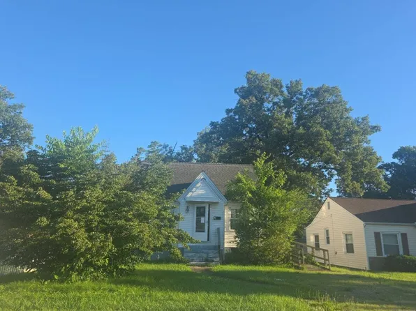 2627 Adams St, Paducah, KY 42003