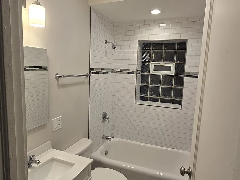 7518 S Phillips Ave #3 — Photo 14