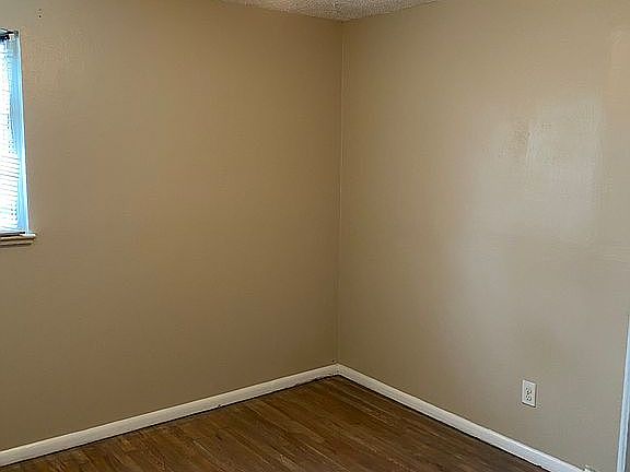 Back bedroom