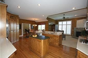 5th image of 10311 N Saline Ave