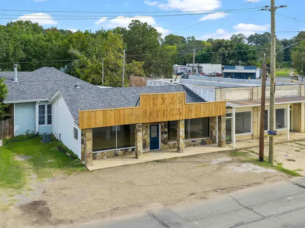 605 E Broadway St, Jefferson, TX 75657
