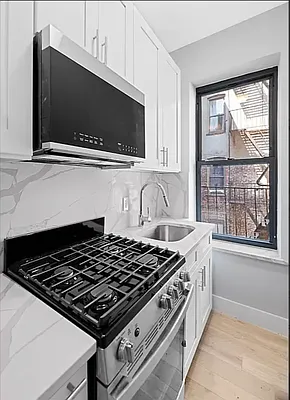 Rented by Living New York | media 11