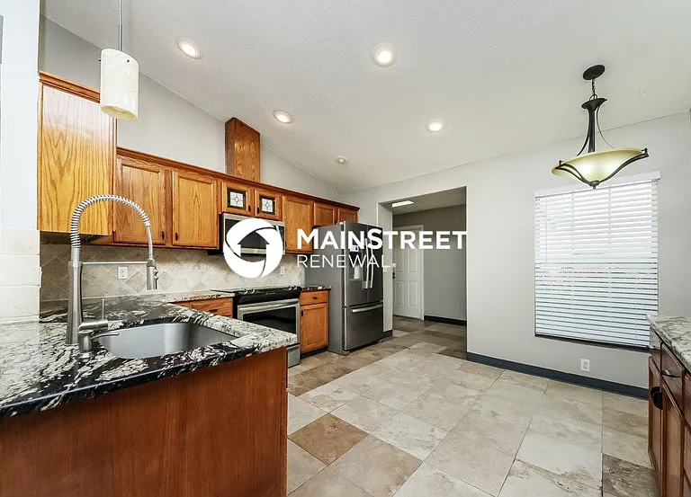 637 Regency Way — Photo 8