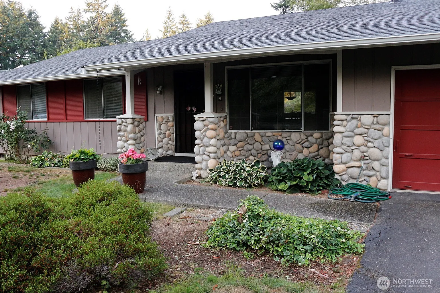5184 Granada Place SE photo 1