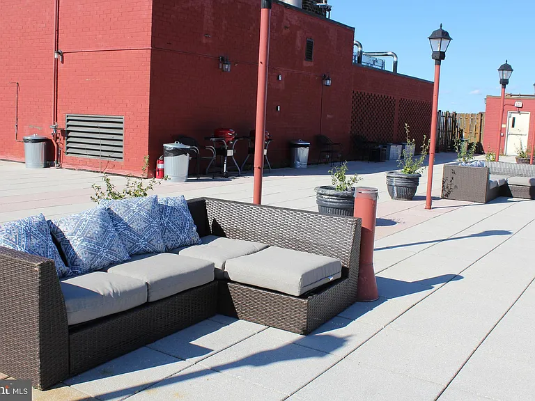 801 N Pitt St #1203 — Photo 35