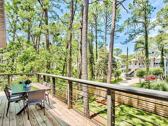 3rd image of 135 Oyster Lake Dr