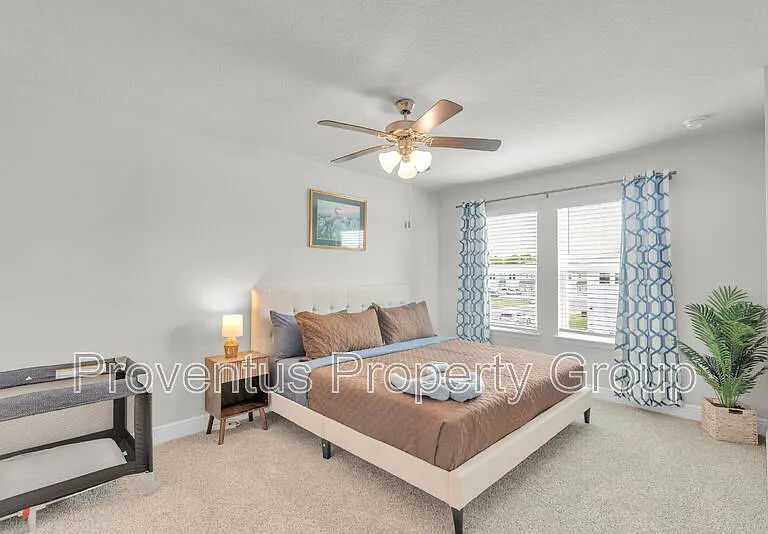 5724 Sandy Walk St — Photo 20