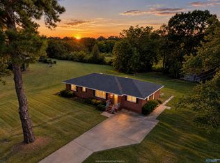 15036 Market St, Moulton, AL 35650