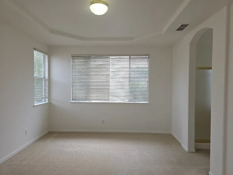 249 Oxburough Dr — Photo 28