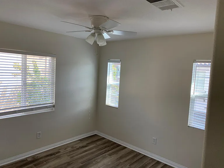 28427 Santa Rosa Ln — Photo 21