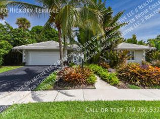 880 Hickory Ter, Boca Raton, FL 33486