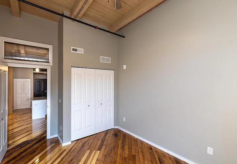 116 N 4th St #406 — Photo 7