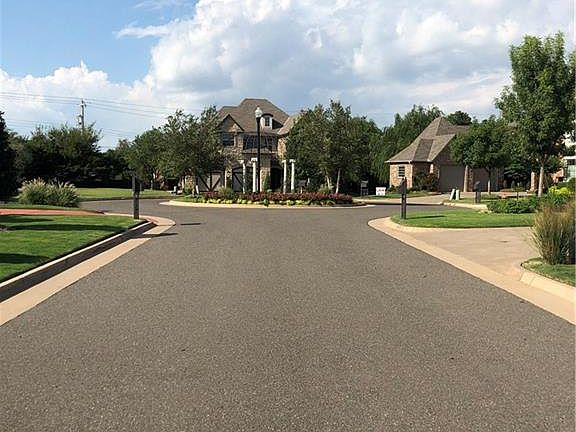 3rd image of 7904 Nichols Gate Cir Lot 4