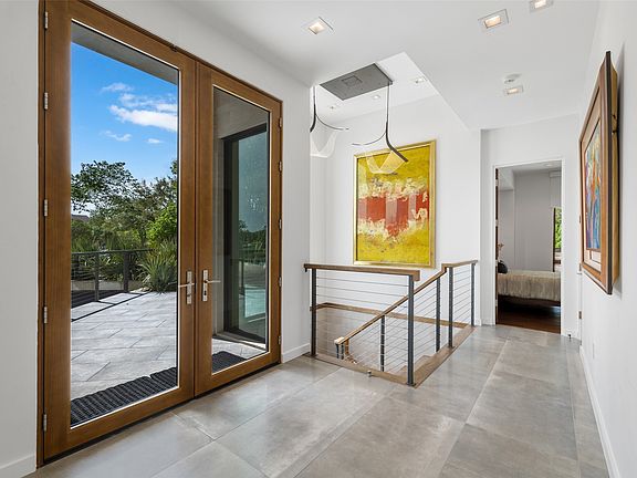5th image of 17214 Club Hill Dr