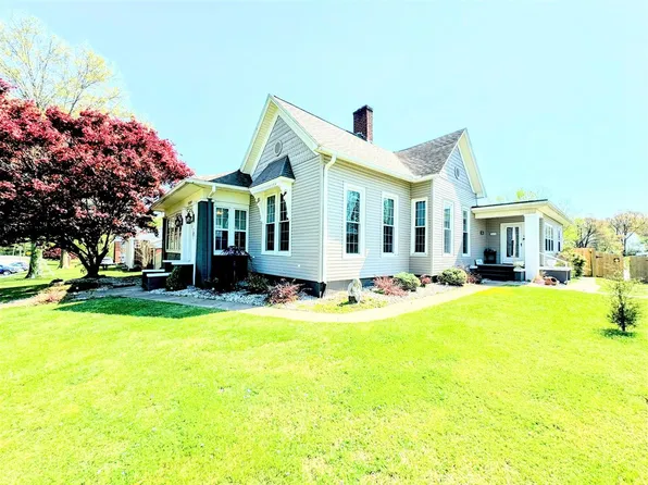 12058 State Route 132 E, Sebree, KY 42455