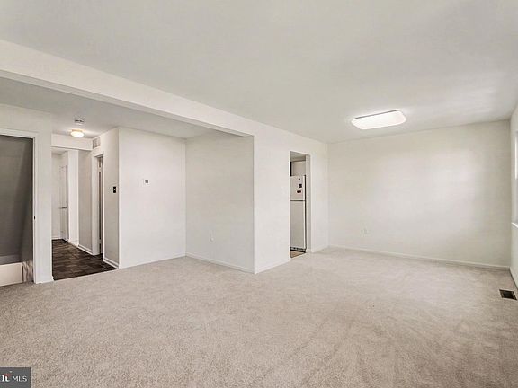 5th image of 7718 Trevino Ln