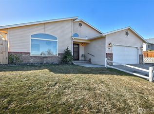308 Lacey Ave, Selah, WA 98942