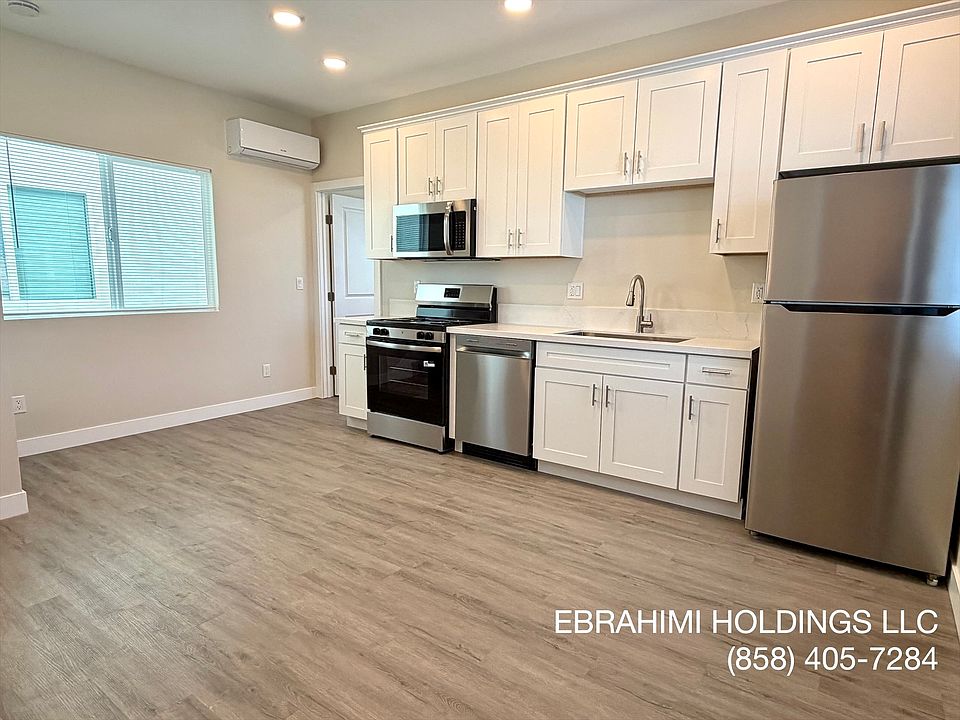 1st image of 2976 National Ave #7