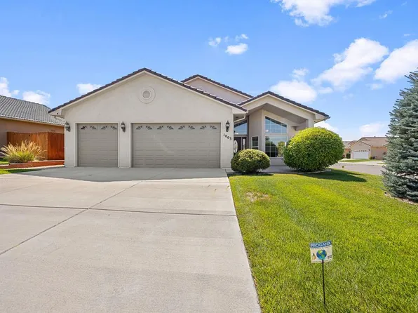 1003 Olivecrest Dr, Pueblo, CO 81005