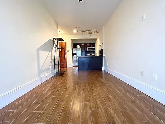 1st image of 303 Stanhope St #3B
