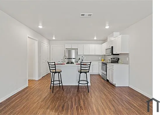 6209 Roby Dr — Photo 26