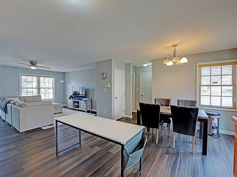 110 Fox Dale Rd — Photo 31