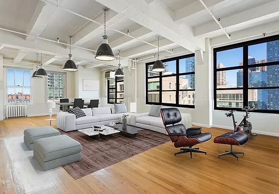 2nd image of 448 W 37th St APT 8A