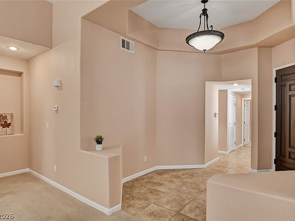 4th image of 8225 Aurora Peak Ave