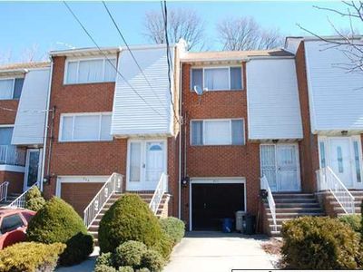 211 Melba St, Staten Island, NY, 10314