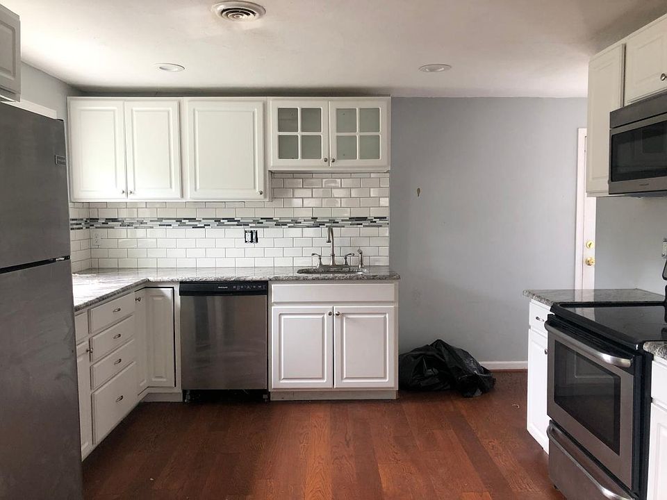 1st image of 6 Pancoast Ave