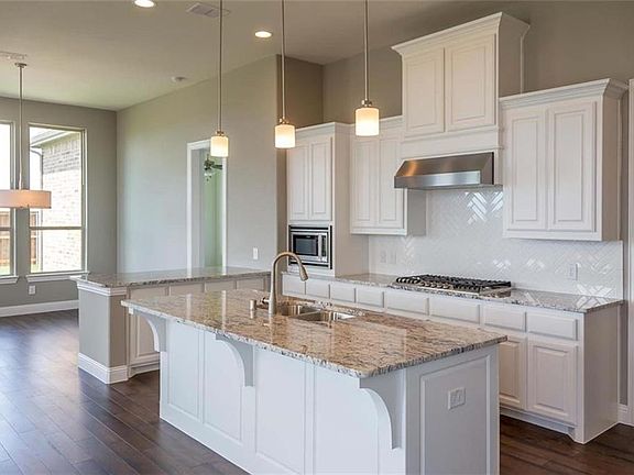 5th image of 2921 Vaquero Ln