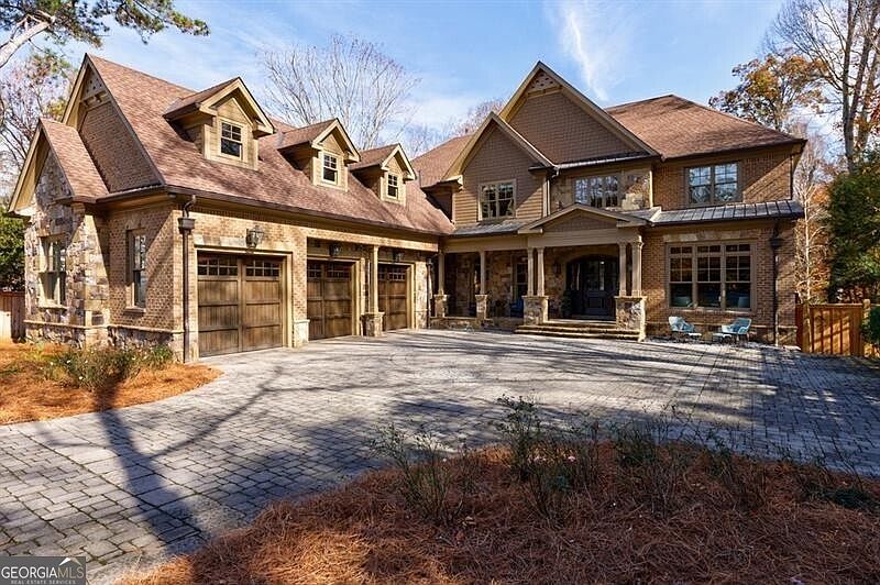 1st image of 4411 Lake Forrest Dr NE