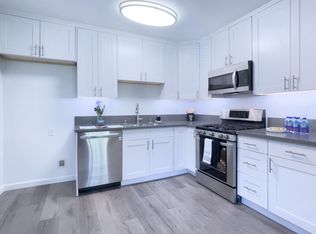 4916 Woodman Ave, Sherman Oaks, CA 91423