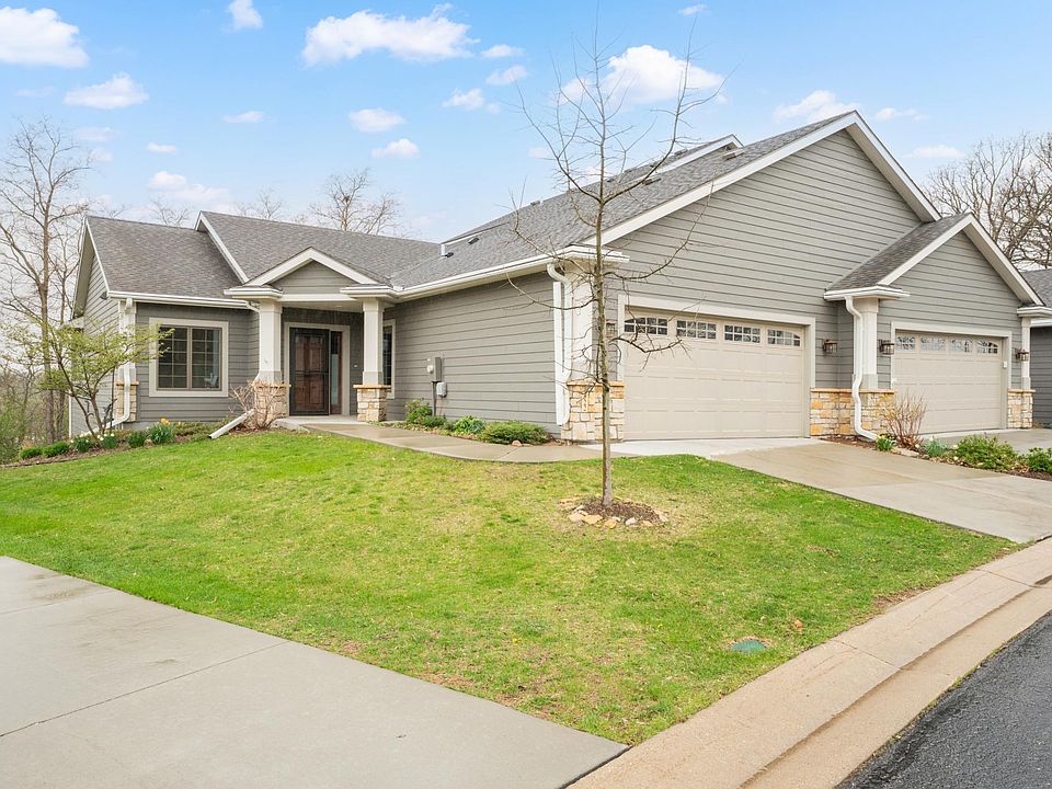 1st image of 522 Panorama Cir NW