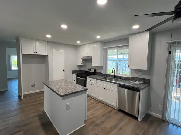 4040 Piedmont Dr, Highland, CA 92346