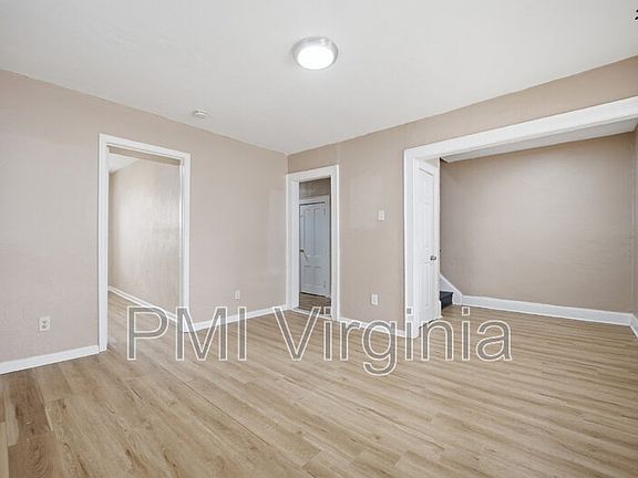 5th image of 9 Decatur St